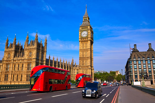 イギリス