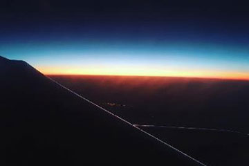 飛行機からの夜景