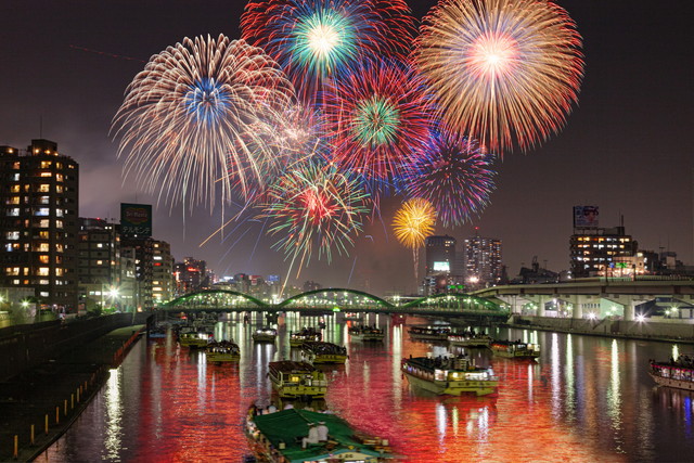 屋形船（イメージ）
