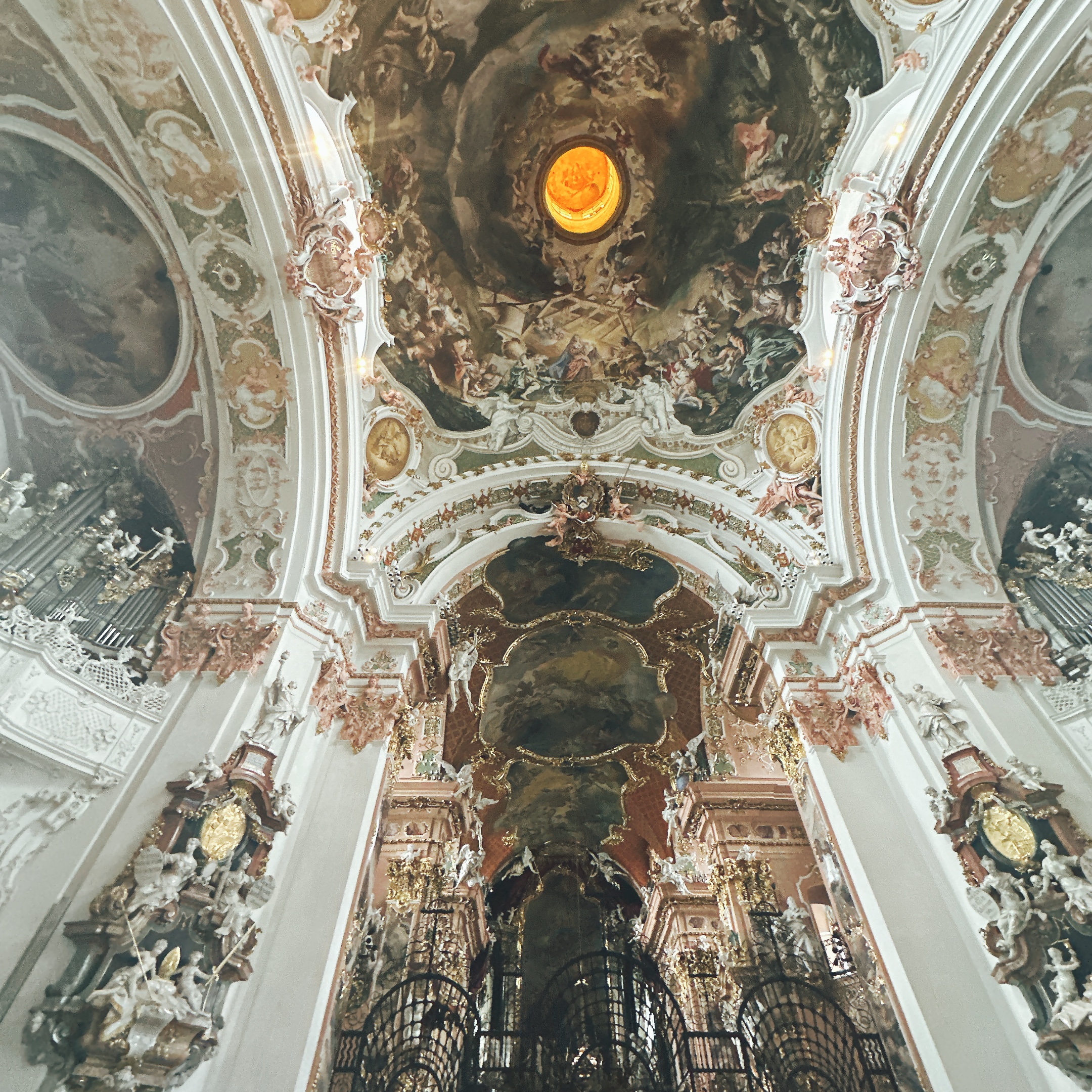 ベネディクト修道院