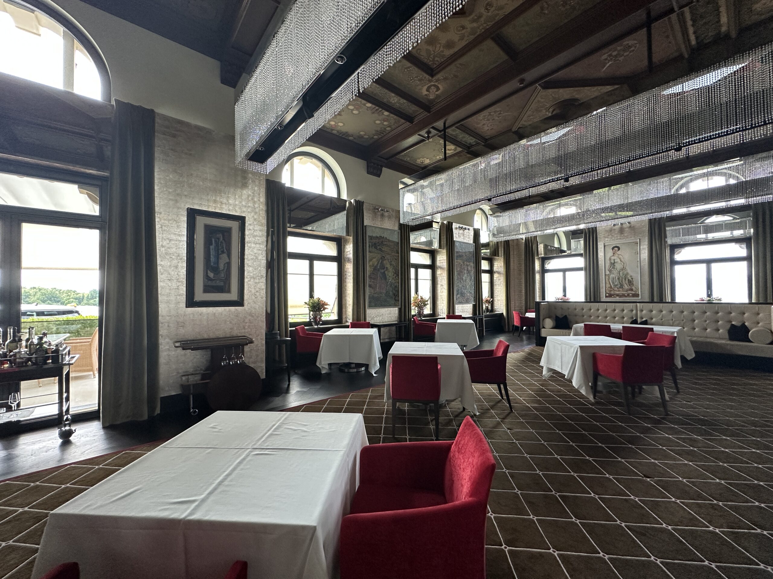 ザ ドルダーグランドのミシュラン2つ星レストラン「The Restaurant」