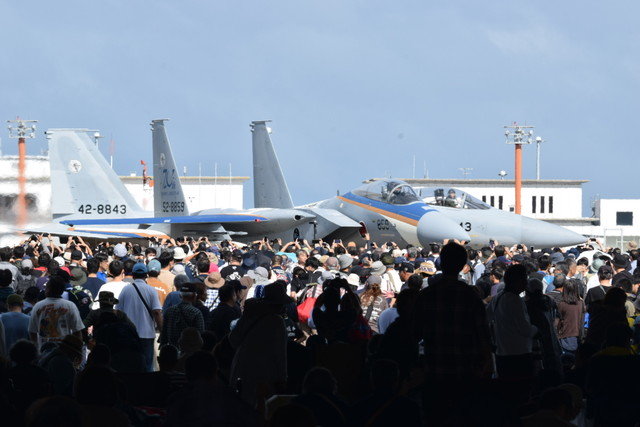 小松基地航空祭2024 303SQの航空自衛隊創設70周年記念塗装機