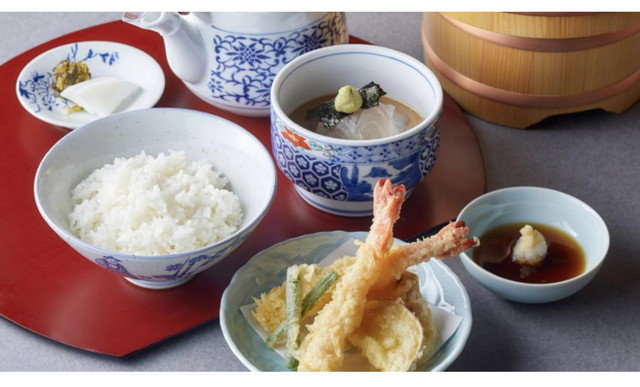 割烹よし田　鯛茶天ぷらハーフセット（イメージ）