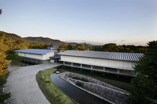 奈良国立博物館 東・西 新館