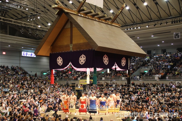 大阪三月場所 土俵入り（イメージ）
