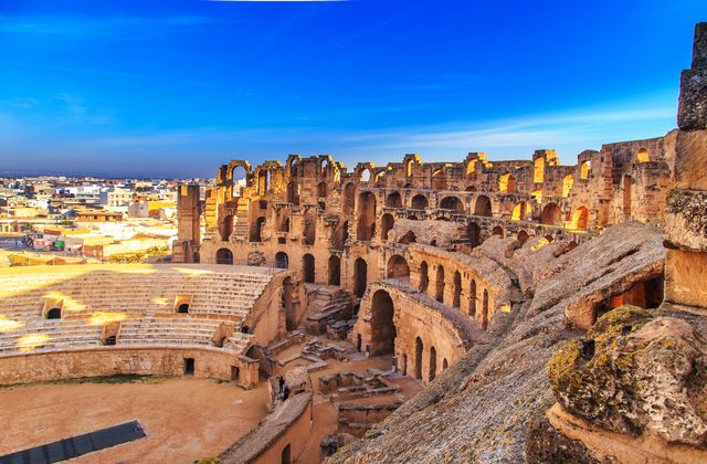 チュニジア_エル・ジェム円形闘技場跡（イメージ）