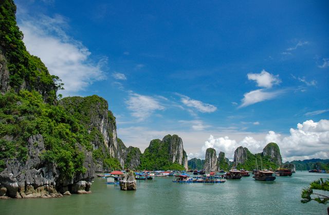 世界遺産ハロン湾（イメージ）