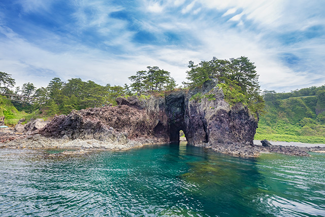 能登金剛 巌門（イメージ）