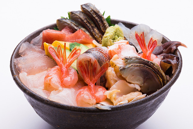 能登丼 ©石川県観光連盟（イメージ）