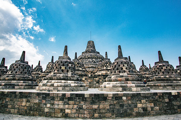 ジャワ島 ボロブドゥール寺院（イメージ）