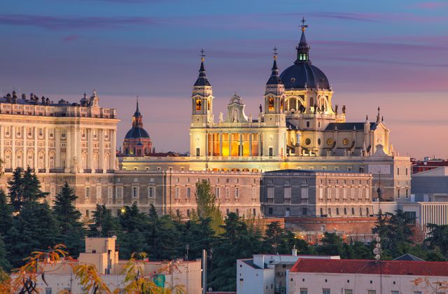 スペイン アルムデナ大聖堂（イメージ）