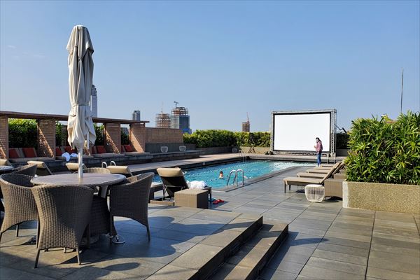 ホテル温泉プール(イメージ)