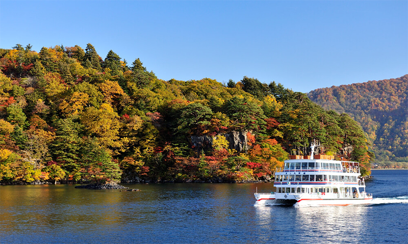 紅葉の奥入瀬渓流.青森県十和田湖 奥入瀬渓流の紅葉(青森県) ｜紅葉名所2025