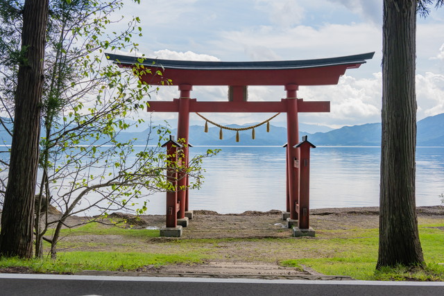 御座石神社（イメージ）