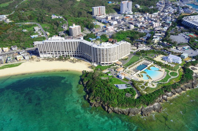 ホテルモントレ沖縄 スパ＆リゾート 外観