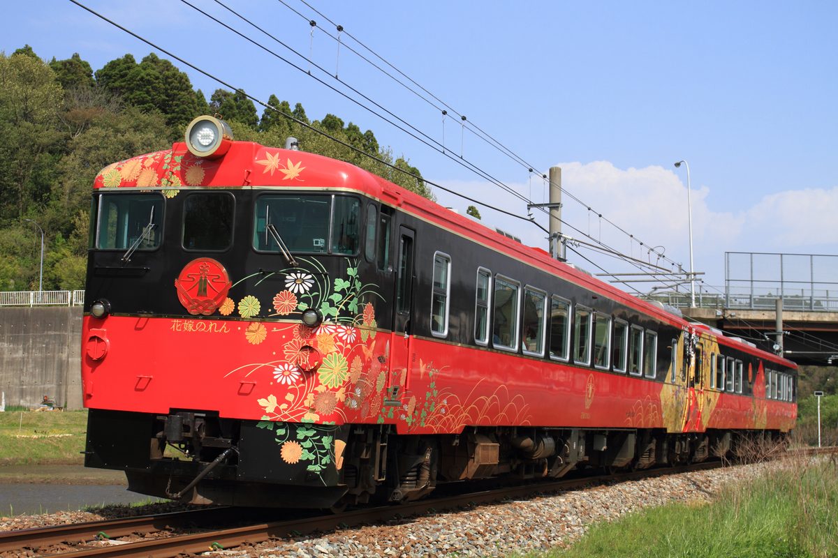 花嫁のれんの走行風景