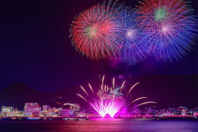 関門海峡花火　イメージ