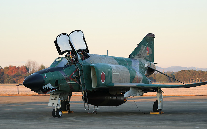 f-4