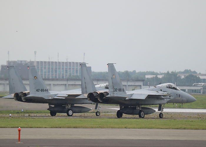 f-15