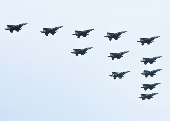 F-15編隊飛行