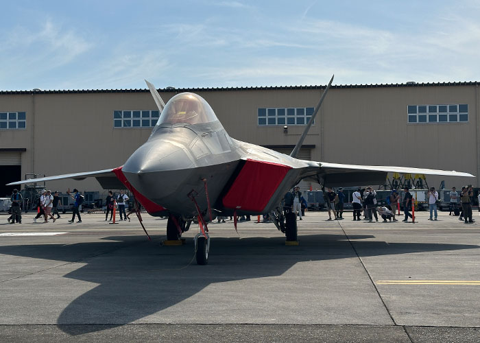 F-22