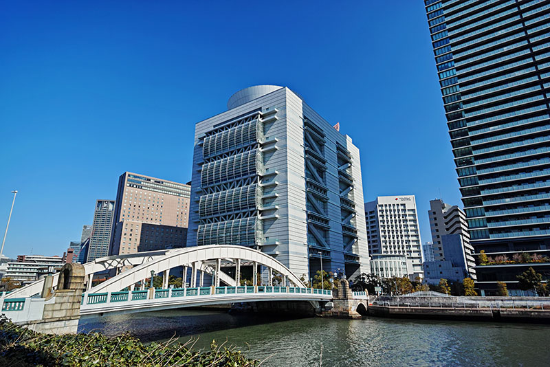 グランキューブ大阪外観