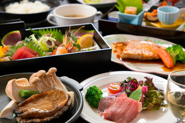 夕食
