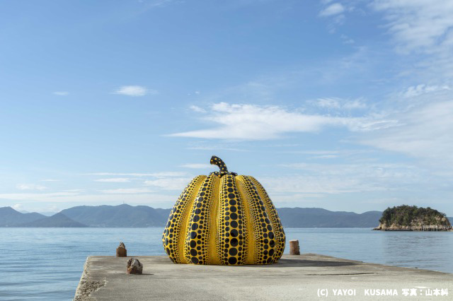 「南瓜」草間彌生 2022年 (C) YAYOI　KUSAMA 写真：山本糾（イメージ）